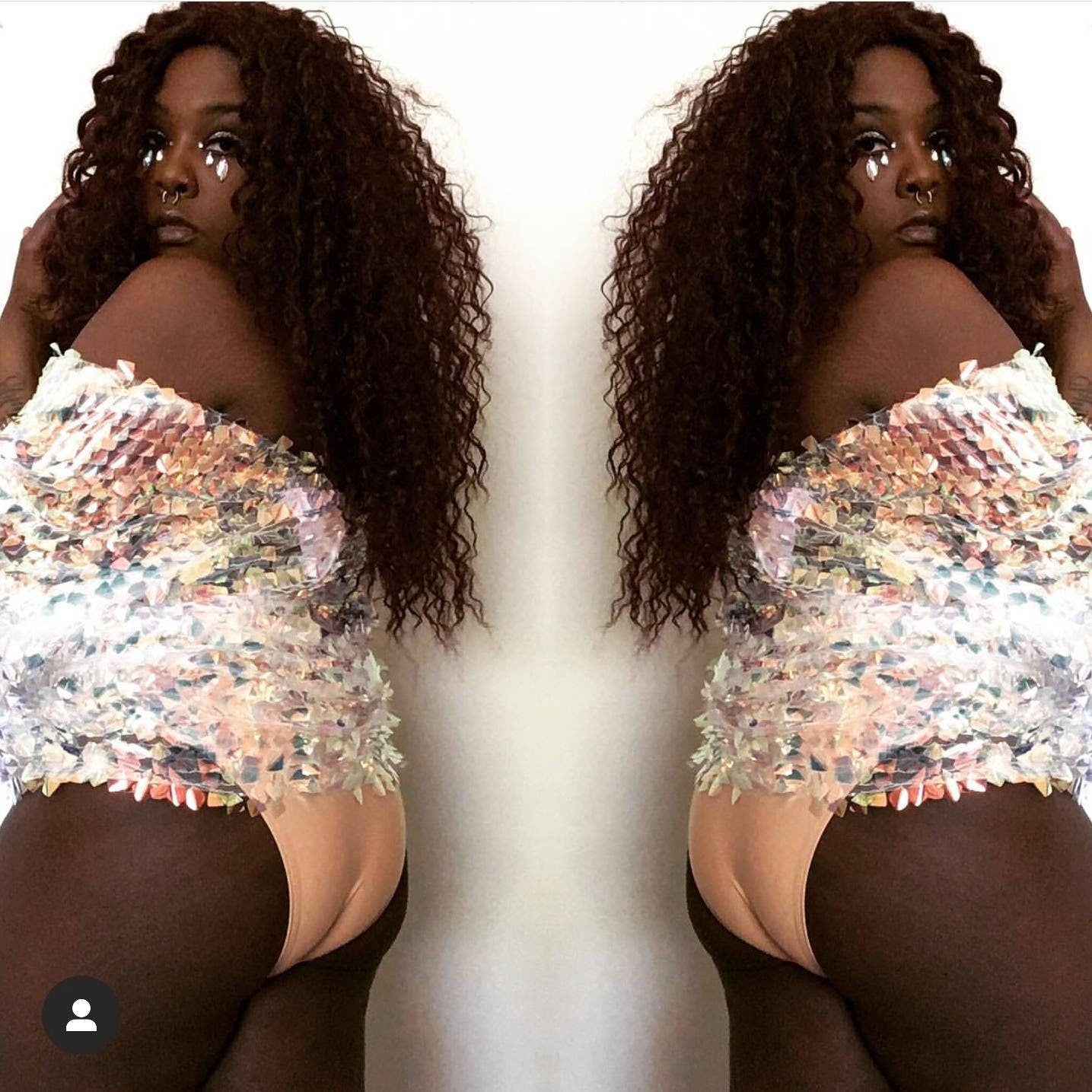 Curved Diamond Sequin Kimono