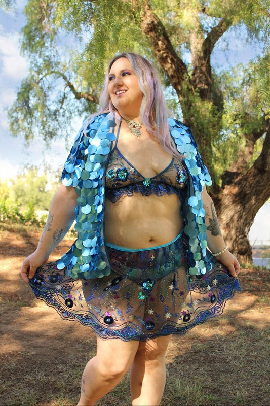 Triangle Top with Ruffle - Peacock Paradise